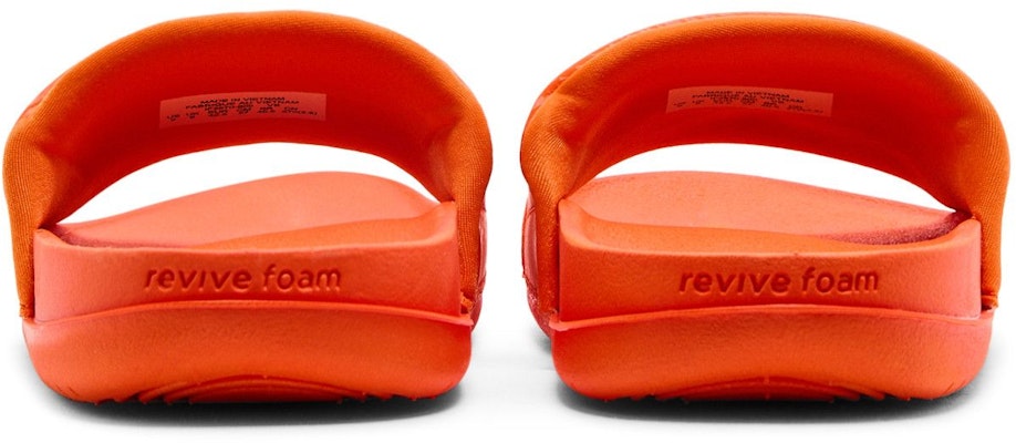 Kobe Bryant x Nike Offcourt Slide 'Safety Orange' Sandal Oranye IF2870-800 Details for Kobe Bryant x Nike Offcourt Slide 'Safety Orange' Sandal Oranye IF2870-800