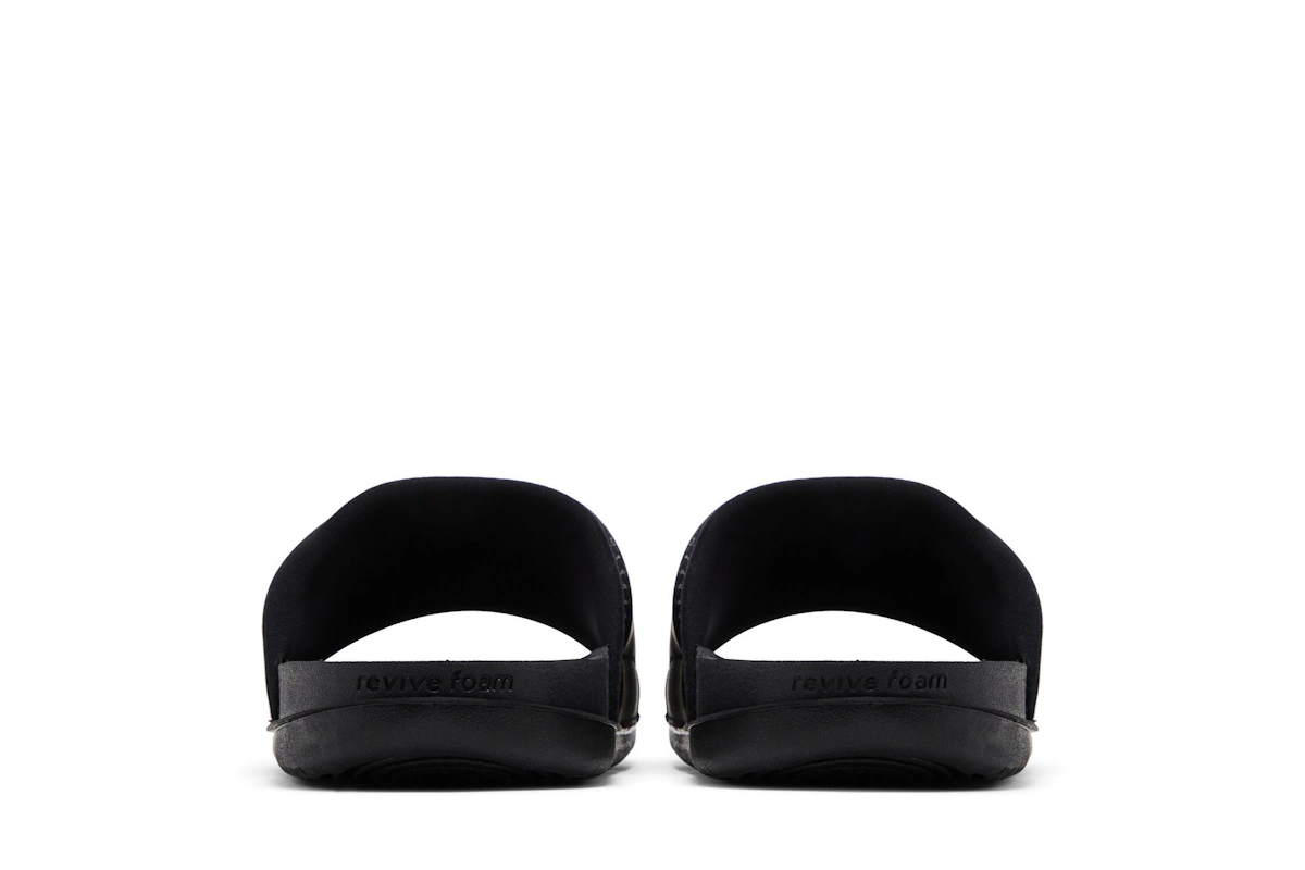 Kobe Bryant x Nike Offcourt Slide 'Triple Black'