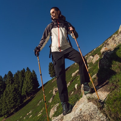 KOLON SPORT 1992 Jaket Hiking Kalis Air untuk Aktiviti Kasual/Luar. LHGJ4AN189 Sizing KOLON SPORT 1992 Jaket Hiking Kalis Air untuk Aktiviti Kasual/Luar. LHGJ4AN189