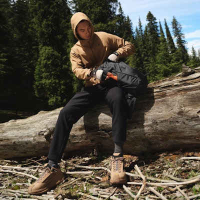 코오롱스포츠 방수 방풍 스트레치 소프트쉘 등산 자켓 LHJK4AN167 3