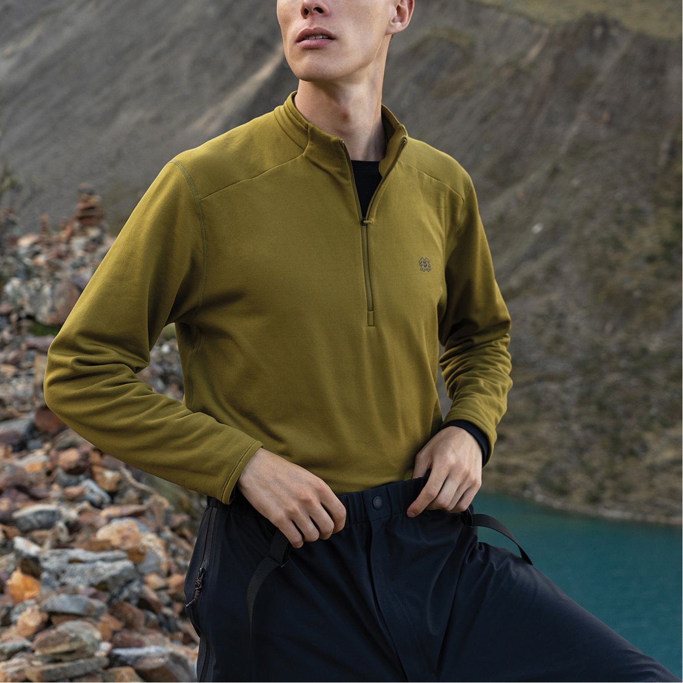 Details for 可隆运动 HERO 半拉链立领长袖卫衣. JWTBX23071