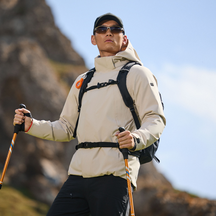 Shop 코오롱스포츠 방수 방풍 로고 디자인 초경량 하이킹 자켓 LHJK4WNT15