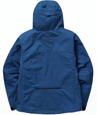 KOLON SPORT 單色連帽拉鏈外套 - 黑色 TLJJM24521 Purchase KOLON SPORT 單色連帽拉鏈外套 - 黑色 TLJJM24521