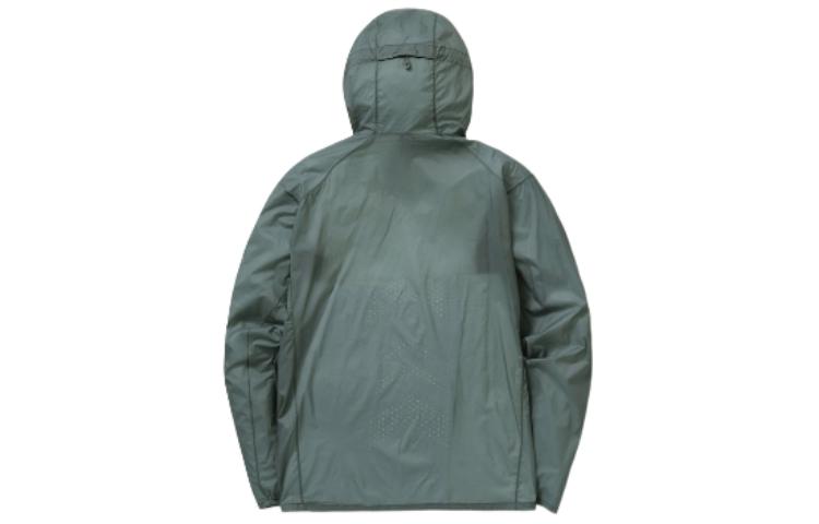 Lookbook KOLON SPORT SS24 男款輕量彈性戶外連帽外套 JWJJM24271