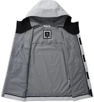 Shop KOLON SPORT x STORM Gore-Tex 3L 拼接色連帽外套 8GJGX24101