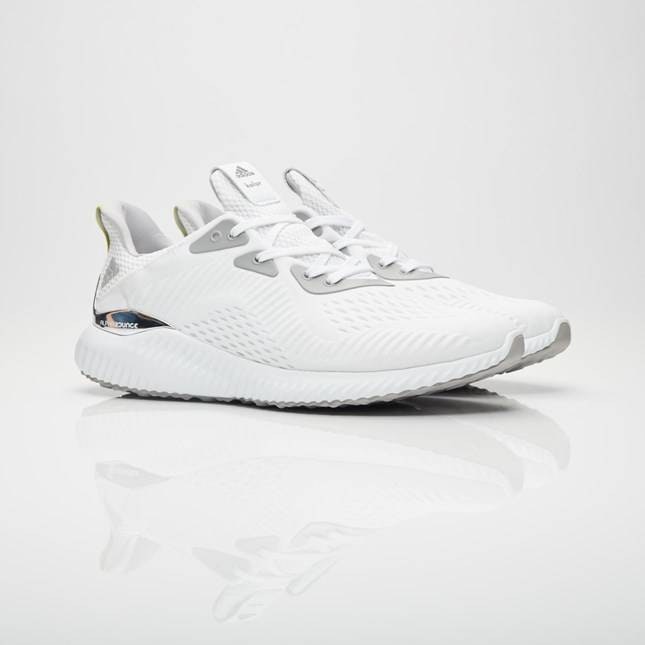 kolor-x-adidas-alphabounce-white-cq-0302