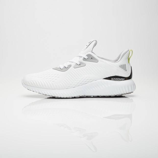 Lookbook Kolor x adidas Alphabounce 'Putih' CQ0302