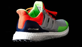 Kolor x adidas UltraBoost 1.0「太阳橙」 AF6219 Lookbook Kolor x adidas UltraBoost 1.0「太阳橙」 AF6219