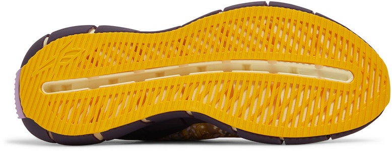 功夫熊貓 x Reebok Zig Kinetica '戰鬥精神' GZ8641 Shop 功夫熊貓 x Reebok Zig Kinetica '戰鬥精神' GZ8641