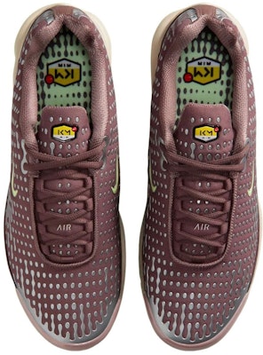 Kylian Mbappé x Nike Air Max Plus VII ''Plum Eclipse'' Sneakers HQ2197-200 Lookbook Kylian Mbappé x Nike Air Max Plus VII ''Plum Eclipse'' Sneakers HQ2197-200