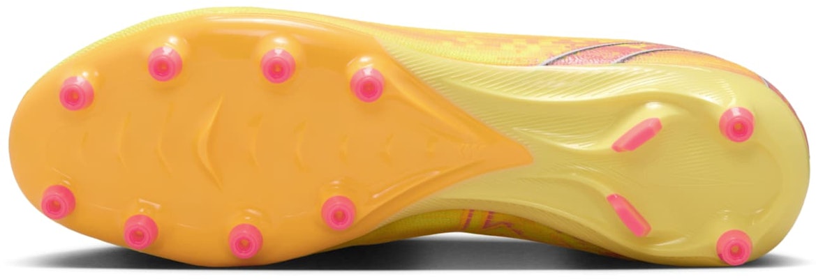 Kylian Mbappe x Nike Mercurial Vapor 16 Pro AG ''Naranja Láser Claro'' FQ8690-800 Details for Kylian Mbappe x Nike Mercurial Vapor 16 Pro AG ''Naranja Láser Claro'' FQ8690-800