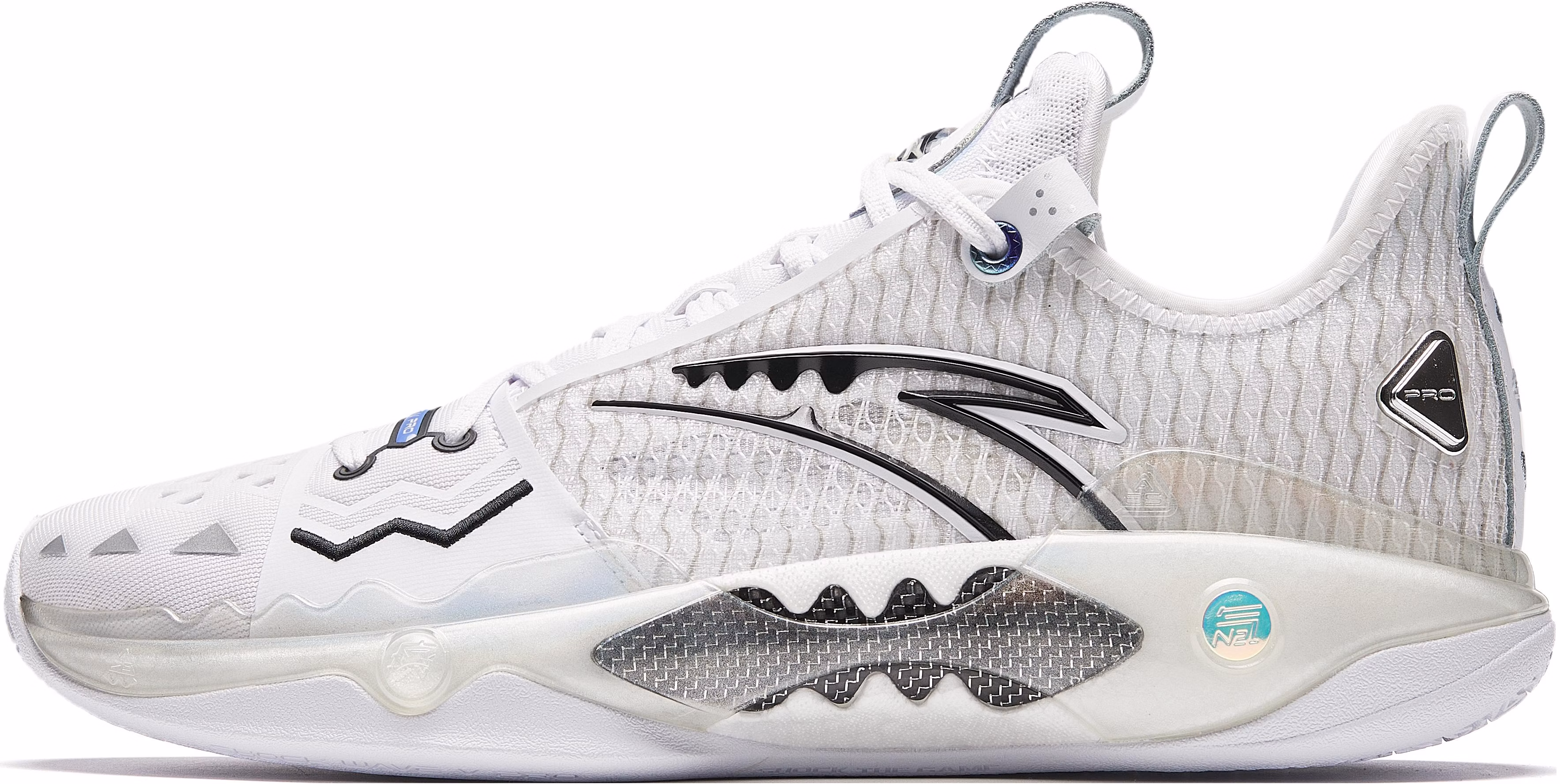 kyrie-irving-x-anta-shock-wave-5-pro-smriti-112331111-1