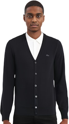 LACOSTE 黑色V領長袖針織開衫經典款式。 AH5665-031 Lookbook LACOSTE 黑色V領長袖針織開衫經典款式。 AH5665-031