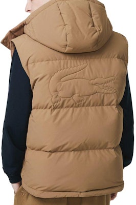 LACOSTE Rompi Tanpa Lengan Berkerudung Lepas Warna Khaki. BH1611-SIX Shop LACOSTE Rompi Tanpa Lengan Berkerudung Lepas Warna Khaki. BH1611-SIX