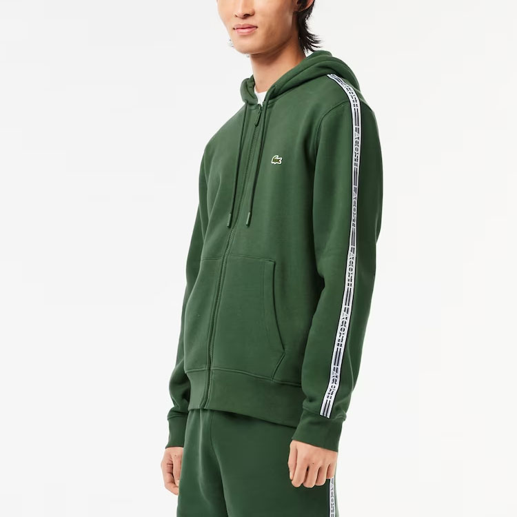 Lookbook 라코스테 스트라이프 집업 후드티 드로스트링 포켓 - 다크 그린. SH5065-SMI