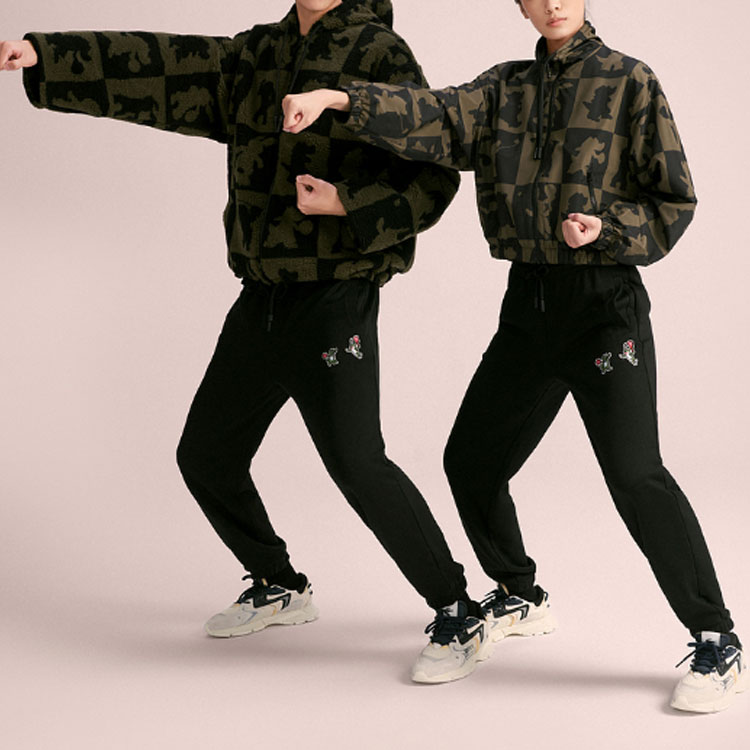 Purchase LACOSTE SS23 兔年限定卡通雙面連帽外套 黑色 男女同款 BH7372-V1I