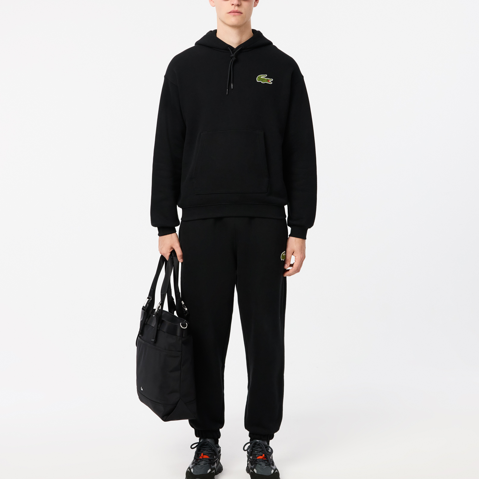 Lookbook Lacoste Unisex Black Hoodie - Comfortable Loose Fit with Embroidered Logo SH2754-031