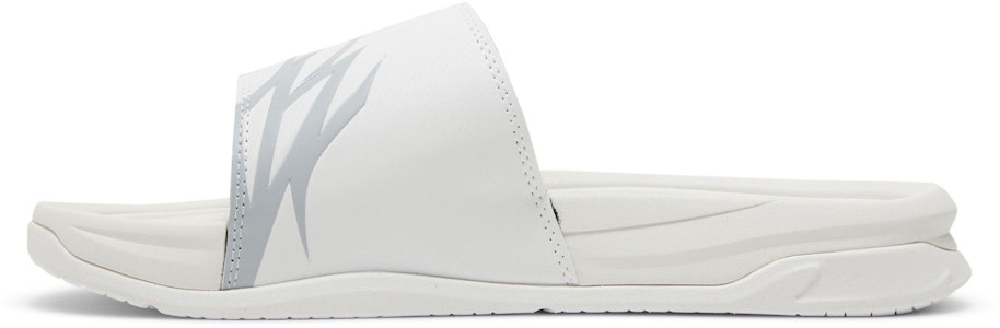 拉梅洛·鲍尔×彪马Dream Nitro MB.02 白绿拖鞋 391294-02 Lookbook 拉梅洛·鲍尔×彪马Dream Nitro MB.02 白绿拖鞋 391294-02