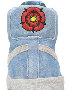 랜스 마운틴 x 나이키 SB 블레이저 미드 '영국 장미' 864349-406 Sizing 랜스 마운틴 x 나이키 SB 블레이저 미드 '영국 장미' 864349-406