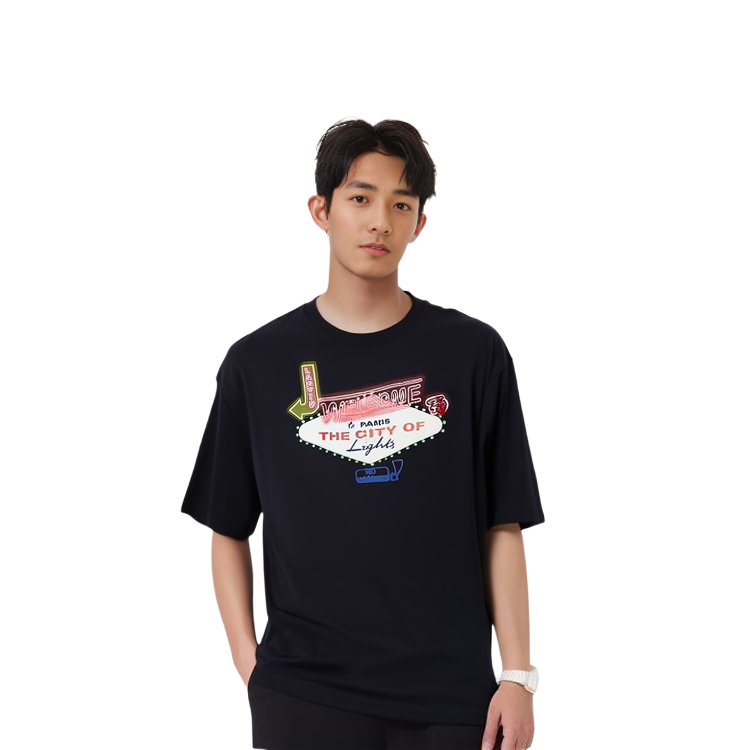 Shop Camiseta Lanvin de Manga Corta con Cuello Redondo y Estampado Gráfico. RM-TS0009-J197-P2210