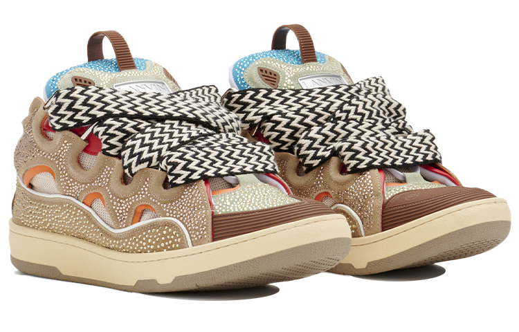 Order Lanvin Curb Low 'Coklat Muda' FM-SKRK11-STRA-H2105