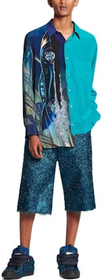 Camisa Asimétrica Azul de Manga Larga Lanvin SS22 Batman Protección UV Hombre RM-SI0211-5320-E2220S1 Lookbook Camisa Asimétrica Azul de Manga Larga Lanvin SS22 Batman Protección UV Hombre RM-SI0211-5320-E2220S1