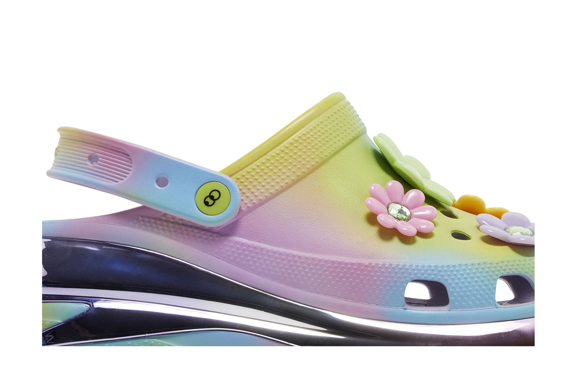Order Lazy Oaf x Crocs Mega Crush Clog ''Neue Dimensionen'' 207935-90H