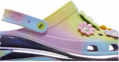 Order Lazy Oaf x Crocs 巨型厚底涼鞋『新維度』207935-90H