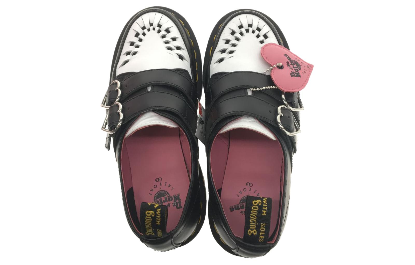 Shop Lazy Oaf x Dr. Martens Creeper con Hebilla 'Negro Blanco' 25315009