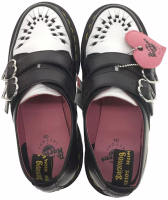 Lazy Oaf x Dr. Martens Creeper con Hebilla 'Negro Blanco' 25315009 Shop Lazy Oaf x Dr. Martens Creeper con Hebilla 'Negro Blanco' 25315009