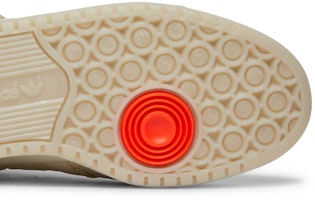 리더스 1354 x 아디다스 포럼 미드 '코어 브라운' 프렌즈 & 패밀리 FW8768. FW8768 Purchase 리더스 1354 x 아디다스 포럼 미드 '코어 브라운' 프렌즈 & 패밀리 FW8768. FW8768