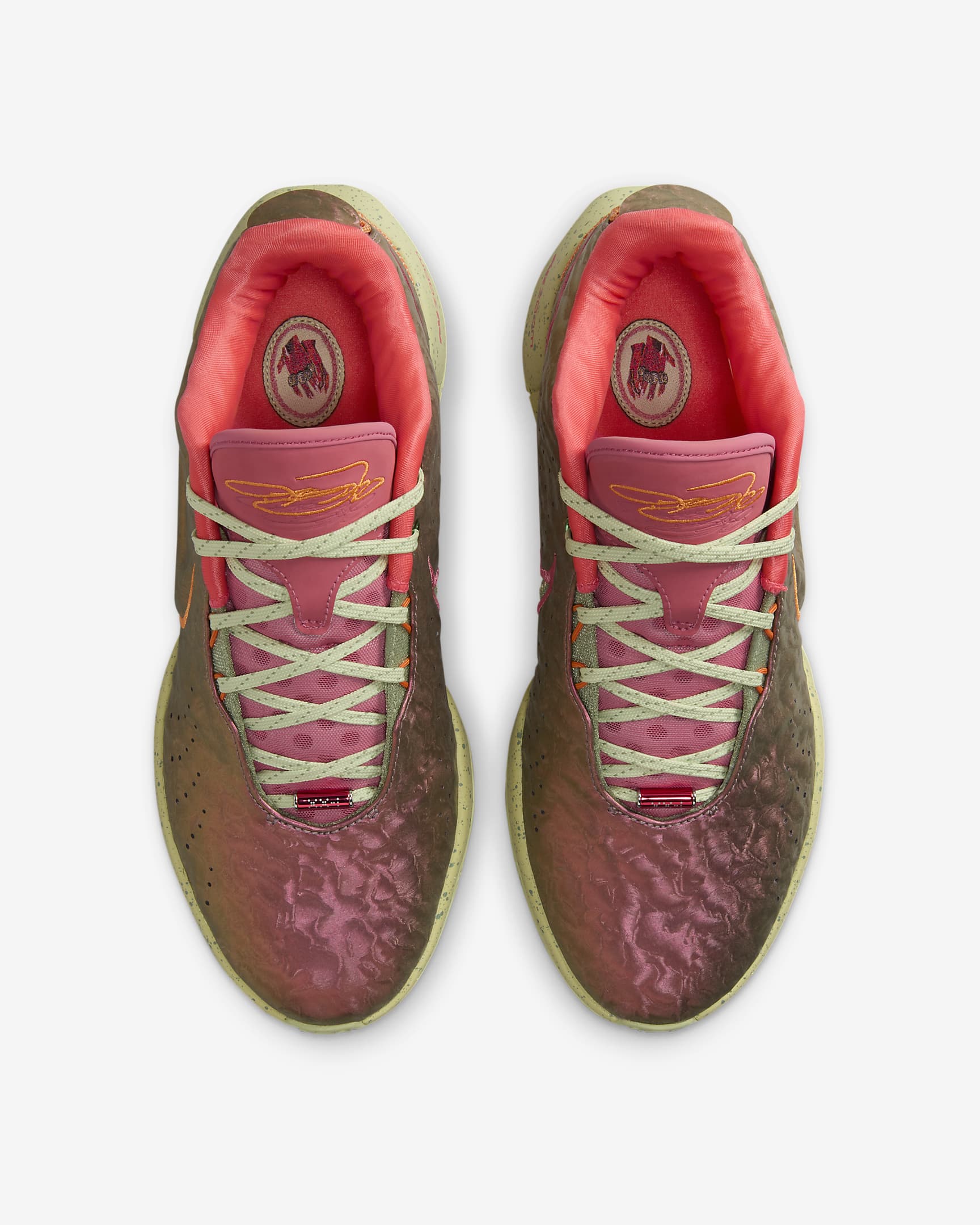 Shop LeBron 21 "Queen Conch" EP Zapatillas FN0709-800