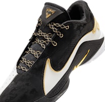 勒布朗22 EP鞋款 HV8453-100 Sizing 勒布朗22 EP鞋款 HV8453-100