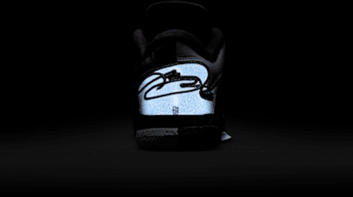 LeBron 22 EP HV8453-100 2