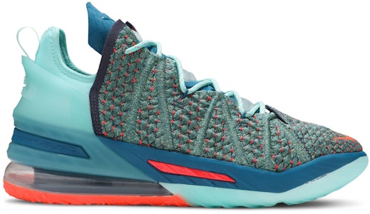 르브론 제임스 "우리가족" 에디션 (나이키 레브론 18) CQ9283-300 Buy 르브론 제임스 "우리가족" 에디션 (나이키 레브론 18) CQ9283-300