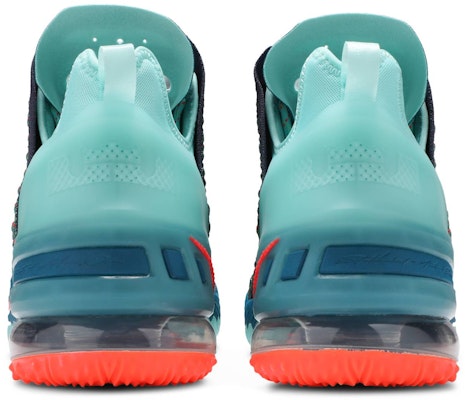 Yayasan Keluarga LeBron James x Nike LeBron 18 'Kami Adalah Keluarga' CQ9283-300 Details for Yayasan Keluarga LeBron James x Nike LeBron 18 'Kami Adalah Keluarga' CQ9283-300