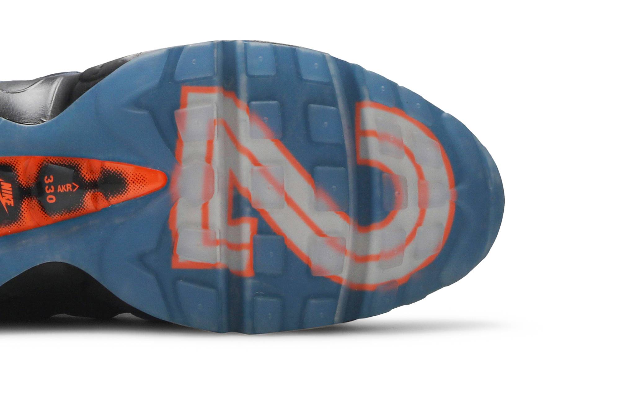 Purchase 勒布朗·詹姆斯 x Nike Air Max 95 QS '比赛时刻' 822829-444