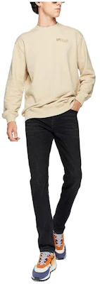Lee Comfort Fit Crewneck Sweatshirt Cetak Pullover LMT007109204-Y Buy Lee Comfort Fit Crewneck Sweatshirt Cetak Pullover LMT007109204-Y