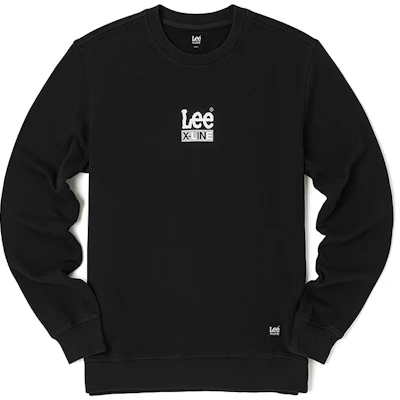 Lee FW24 Logo Crewneck Pullover Sweatshirt Pria Hitam L432104XH00FA01880 Buy Lee FW24 Logo Crewneck Pullover Sweatshirt Pria Hitam L432104XH00FA01880