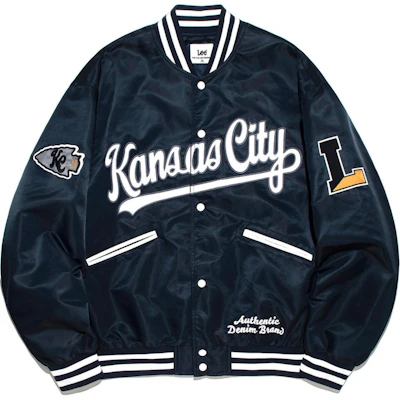 Jaket Lee Oversized Warna Navy Letter Print Unisex Outerwear Kasual LE2401JK06NA Buy Jaket Lee Oversized Warna Navy Letter Print Unisex Outerwear Kasual LE2401JK06NA