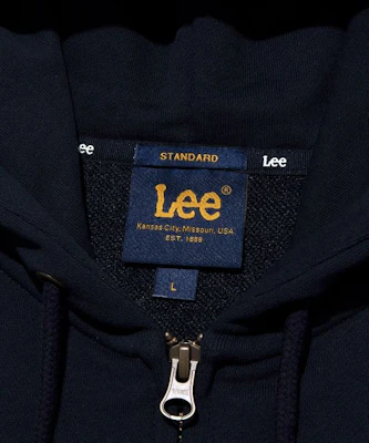 Lee Small Twitch Logo Hoodie Zip-Up Navy LE2601HZ20NA Lookbook Lee Small Twitch Logo Hoodie Zip-Up Navy LE2601HZ20NA