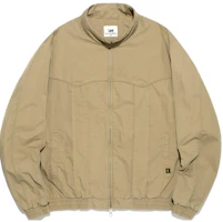 Lee Solid Color Stand Collar Drop Shoulder Jacket Beige (). LE2401JK07BE Lee Solid Color Stand Collar Drop Shoulder Jacket Beige (). LE2401JK07BE