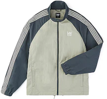 Lee X-Line Comfort Fit Raglan Sleeve Print Jacket Oyster White Unisex Style LUT008309205146A05169 Lee X-Line Comfort Fit Raglan Sleeve Print Jacket Oyster White Unisex Style LUT008309205146A05169