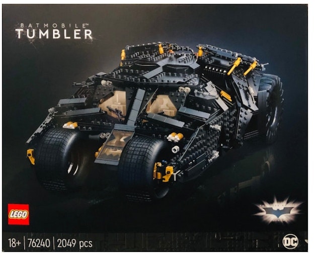 lego-batman-batmobile-tumbler-set-76240-black