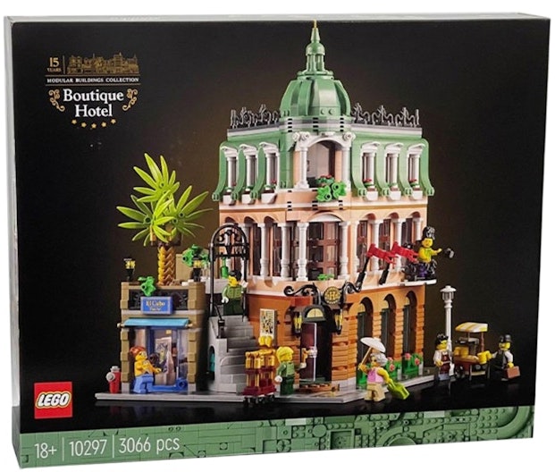 lego-boutique-hotel-set-10297