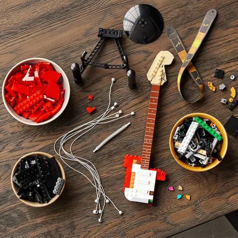 Lookbook Set LEGO Ideas Fender Stratocaster 21329 Rojo/Negro LEGO_21329