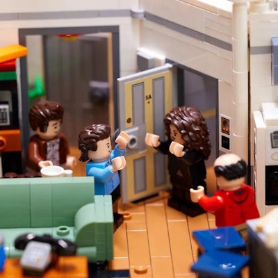 LEGO Ideas Seinfeld Set 21328 Lookbook LEGO Ideas Seinfeld Set 21328
