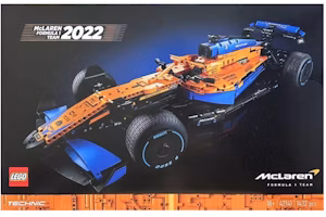 LEGO Technic McLaren Formula 1 F1 Team Race Car Set 42141 LEGO Technic McLaren Formula 1 F1 Team Race Car Set 42141
