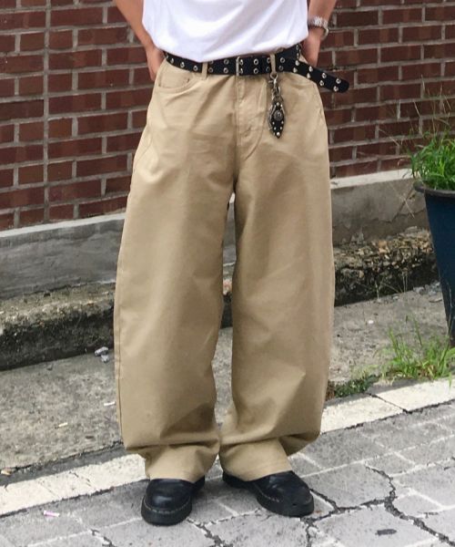 Leire Curved Cotton Chino Pants [Beige] L25SPPA00104