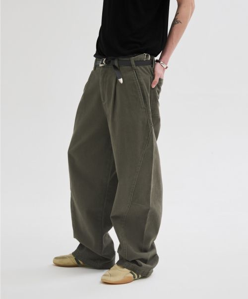 Shop LEIRE Curved Visor Washed Pants [Charcoal] L26SPPA02002